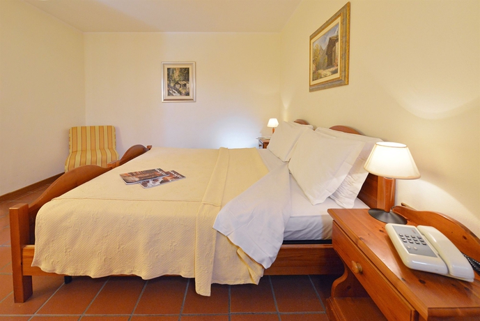 Imagen de la habitación del Hotel Maisonnette. Foto 5