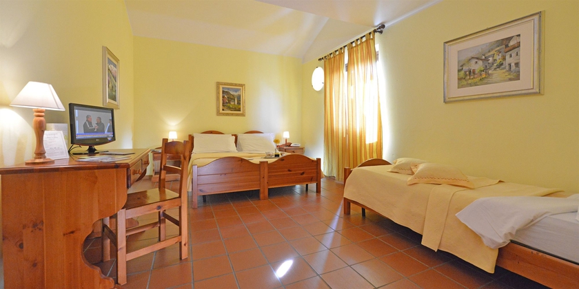 Imagen de la habitación del Hotel Maisonnette. Foto 9