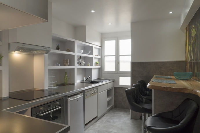 Imagen de la habitación del Hotel Maisons Du Monde and Suites - La Rochelle Vieux Port. Foto 6