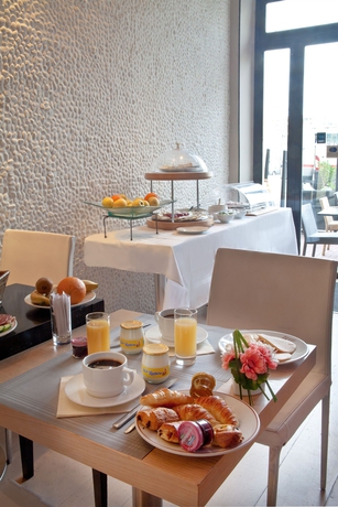 Imagen del bar/restaurante del Hotel Maisons Du Monde and Suites - Marseille Vieux Port. Foto 2