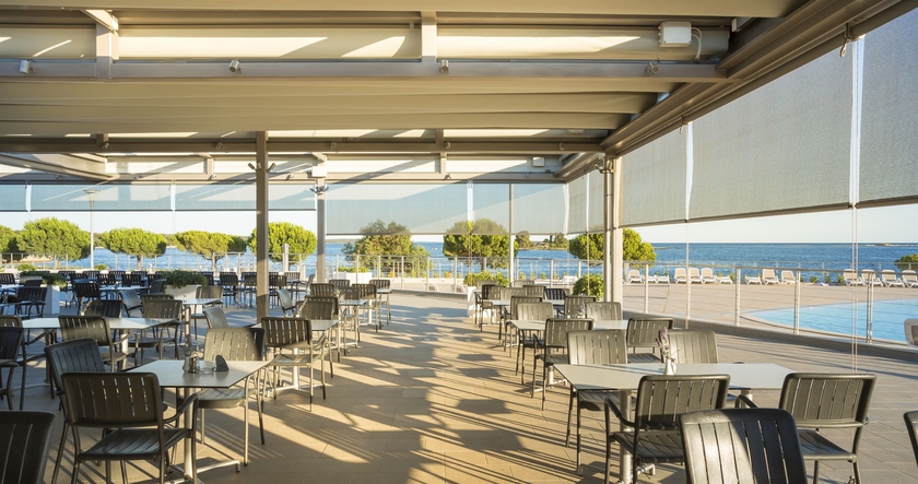 Imagen del bar/restaurante del Hotel Maistra Apartments Villas Rubin, Rovinj. Foto 5