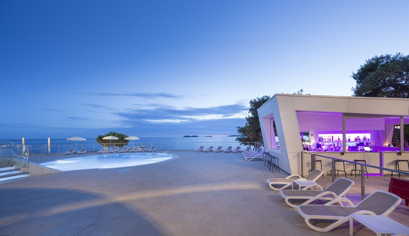 Imagen de la piscina del Hotel Maistra Apartments Villas Rubin, Rovinj. Foto 14