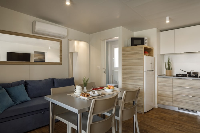 Imagen de la habitación del Hotel Maistra Camping Amarin Mobile homes. Foto 17