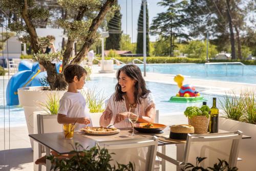 Imagen general del Hotel Maistra Camping Valkanela Pitches. Foto 5