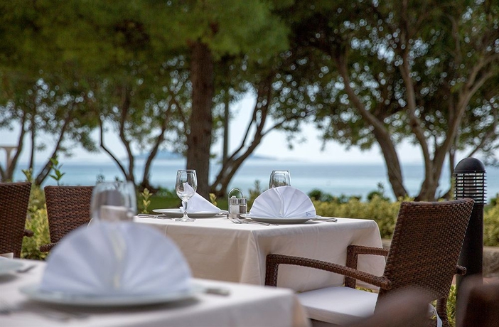 Imagen del bar/restaurante del Hotel Maistra Select Mlini Villas and Apartments. Foto 3