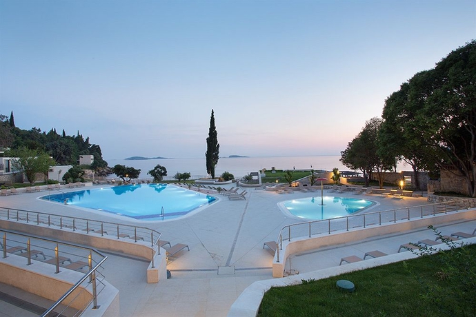 Imagen de la piscina del Hotel Maistra Select Mlini Villas and Apartments. Foto 15