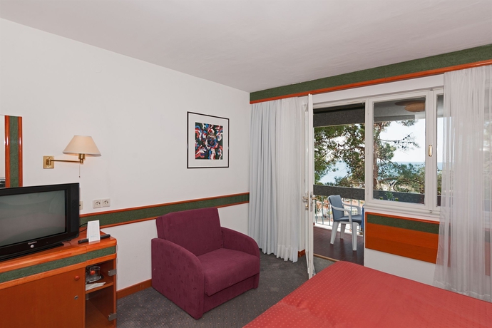 Imagen de la habitación del Hotel Maistra Select Pineta. Foto 9