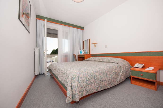 Imagen de la habitación del Hotel Maistra Select Pineta. Foto 10