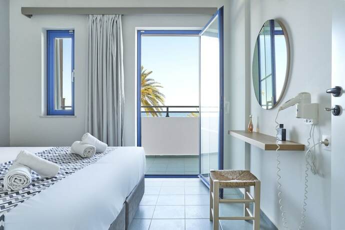 Imagen de la habitación del Hotel Maistrali Sea View Apartments. Foto 17