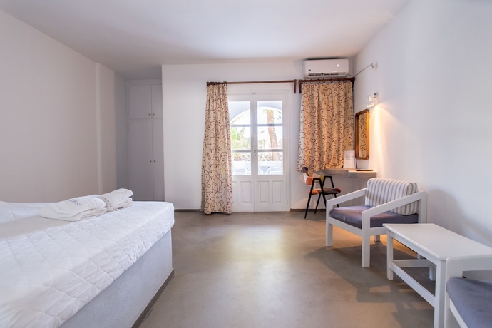 Imagen de la habitación del Hotel Maistros Village. Foto 17