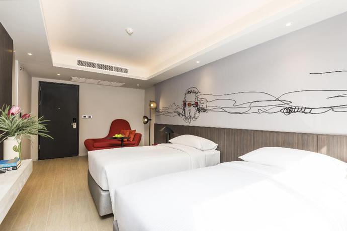 Imagen de la habitación del Hotel Maitria Rama 9 Bangkok. Foto 8