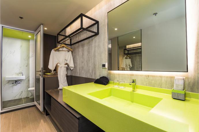 Imagen de la habitación del Hotel Maitria Rama 9 Bangkok. Foto 11