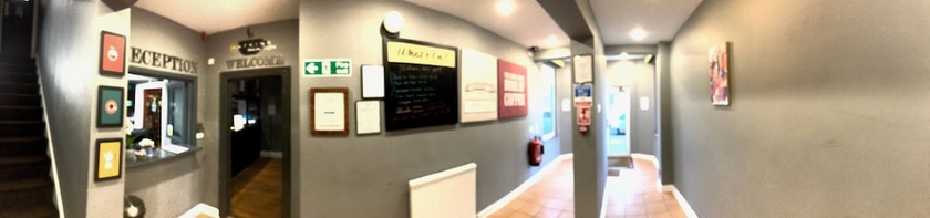 Imagen de los interiores del Hotel Maitrise Hotel Wembley. Foto 12