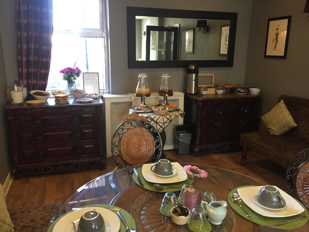 Imagen del bar/restaurante del Hotel Maitrise Hotel Wembley. Foto 5