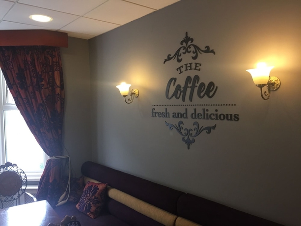 Imagen del bar/restaurante del Hotel Maitrise Hotel Wembley. Foto 6