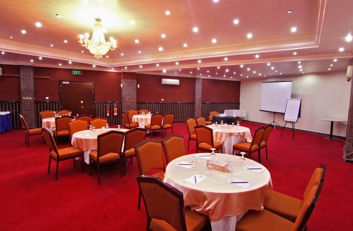 Imagen de los interiores del Hotel Majan Continental. Foto 6