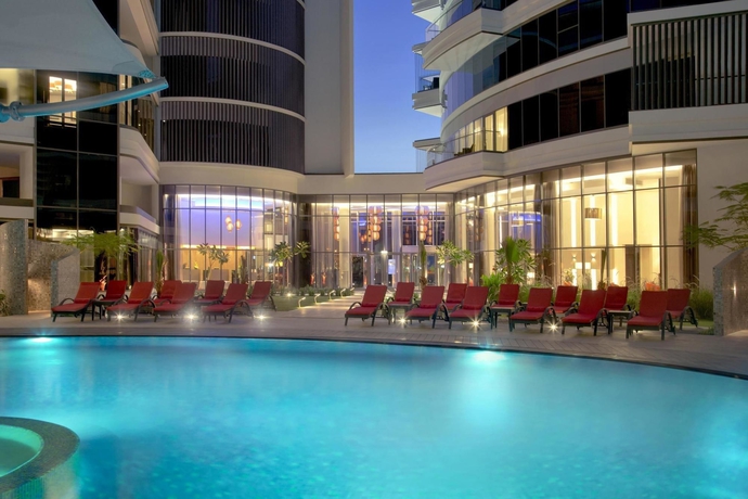 Imagen de los exteriores del Hotel Majestic Arjaan By Rotana. Foto 11