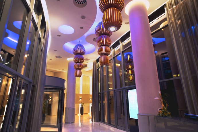 Imagen de los interiores del Hotel Majestic Arjaan By Rotana. Foto 15