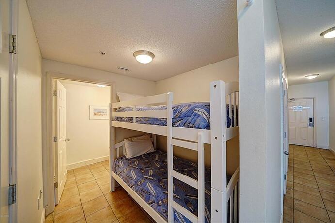 Imagen de la habitación del Hotel Majestic Beach Resort by Panhandle Getaways. Foto 16