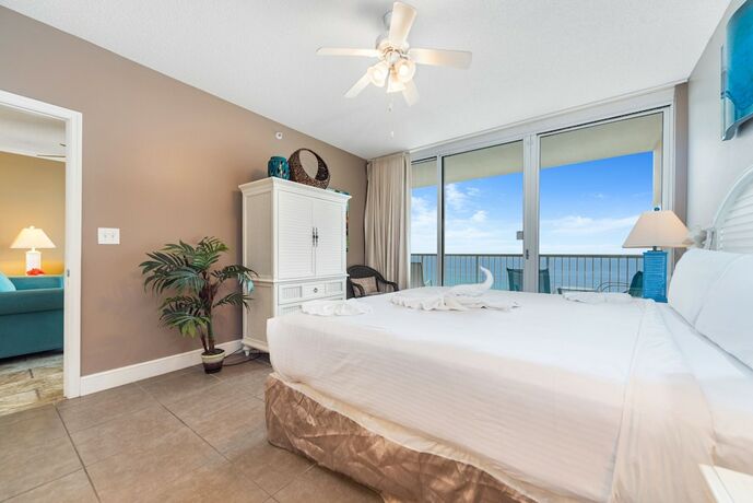 Imagen de la habitación del Hotel Majestic Beach Resort by Southern Vacation Rentals II. Foto 11