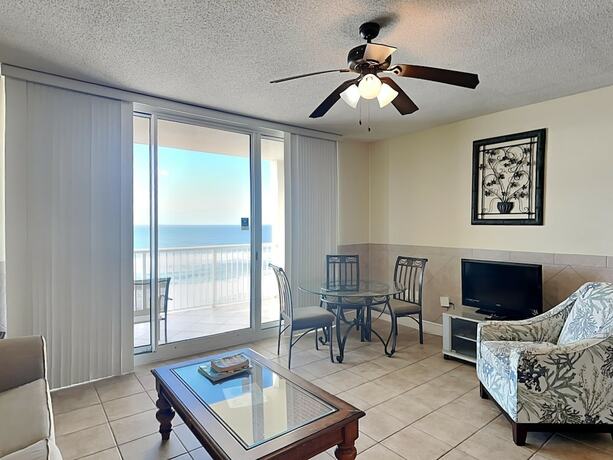 Imagen de la habitación del Hotel Majestic Beach Resort by Southern Vacation Rentals II. Foto 19