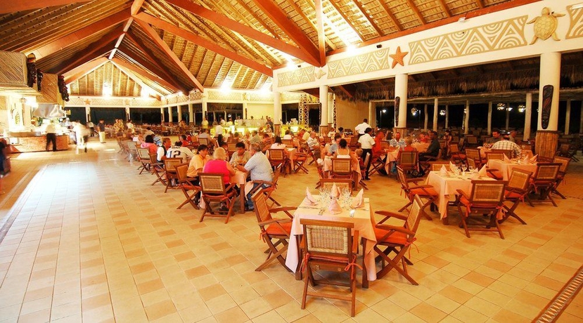 Imagen del bar/restaurante del Hotel Majestic Colonial Punta Cana - All Inclusive. Foto 5