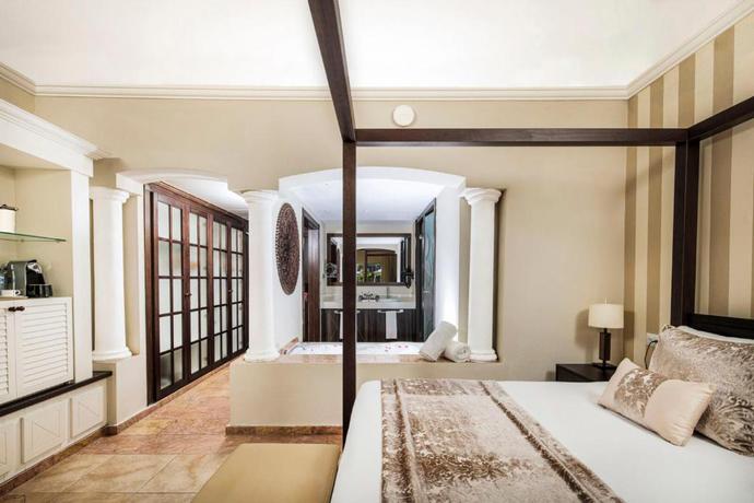 Imagen de la habitación del Hotel Majestic Colonial Punta Cana - All Inclusive. Foto 11