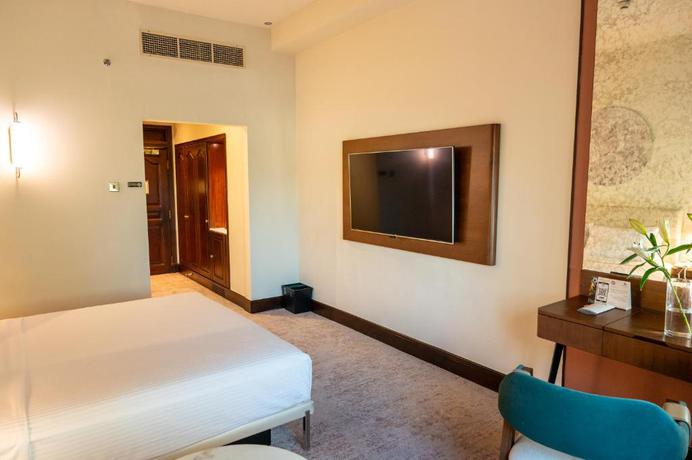 Imagen general del Hotel Majestic Cove. Foto 10