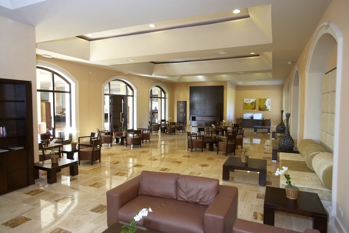 Imagen del bar/restaurante del Hotel Majestic Elegance Punta Cana - All Inclusive. Foto 2