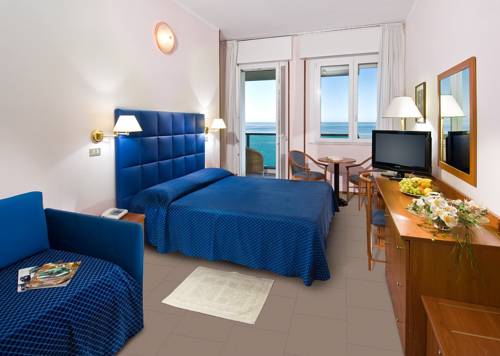 Imagen de la habitación del Hotel Majestic, Gabicce Mare. Foto 6