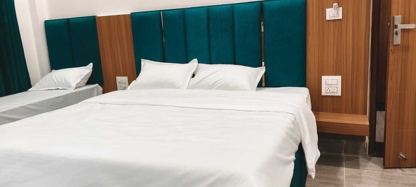 Imagen de la habitación del Hotel Majestic Ganges. Foto 5