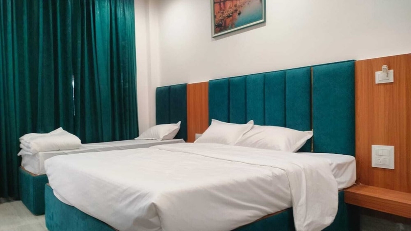 Imagen de la habitación del Hotel Majestic Ganges. Foto 9