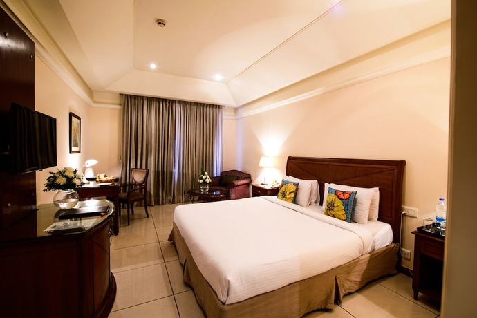 Imagen de la habitación del Hotel Majestic Grand. Foto 9