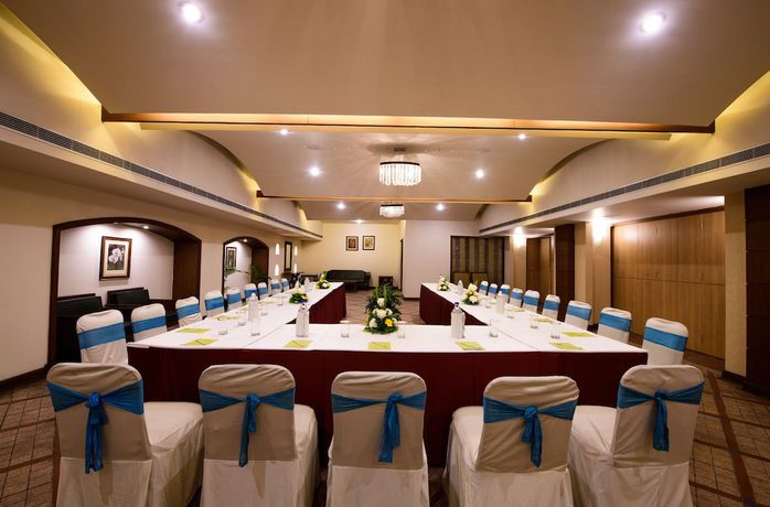 Imagen de los interiores del Hotel Majestic Grand. Foto 19