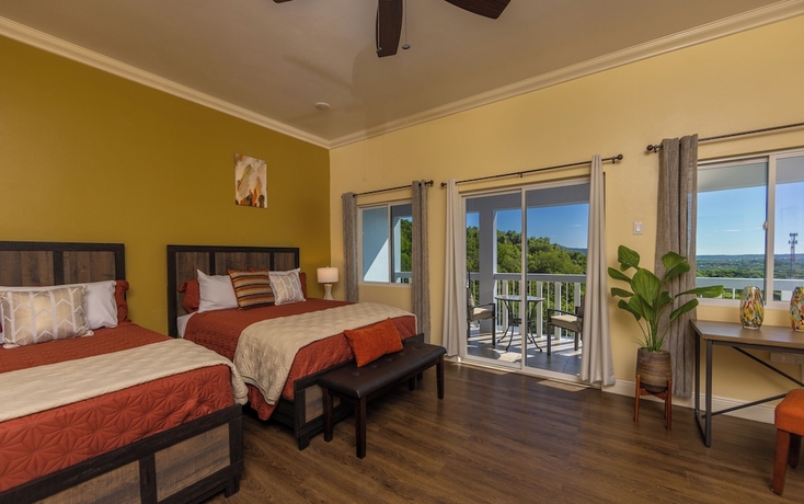 Imagen de la habitación del Hotel Majestic Heights Bed and Breakfast. Foto 6