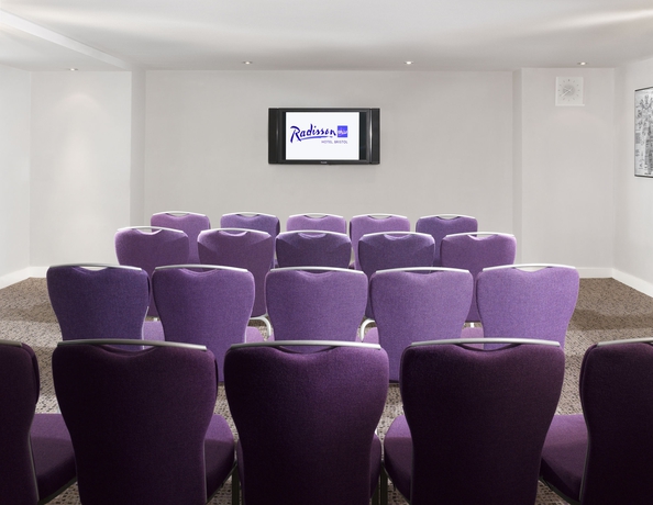 Imagen de los interiores del Hotel Majestic Hotel Bristol. Foto 13