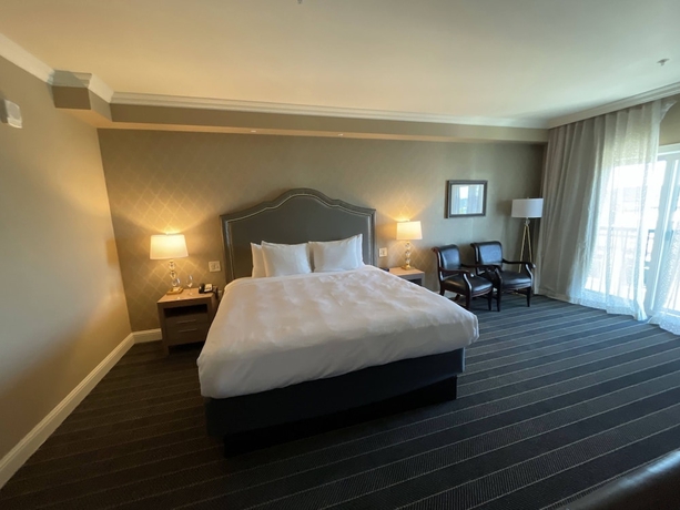 Imagen de la habitación del Hotel Majestic Inn and Spa. Foto 14