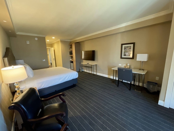 Imagen de la habitación del Hotel Majestic Inn and Spa. Foto 15
