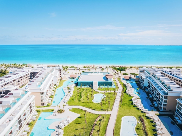 Imagen general del Hotel Majestic Mirage Costa Mujeres, All Suites Resort - All Inclusive. Foto 1