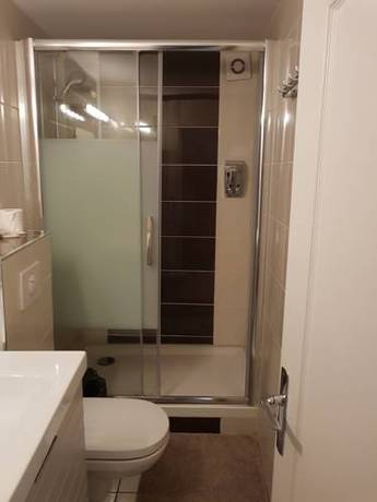 Imagen de la habitación del Hotel Majestic, Montpellier. Foto 16