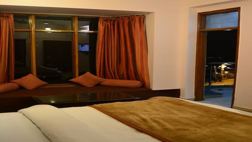 Imagen general del Hotel Majestic Oak Bush. Foto 7