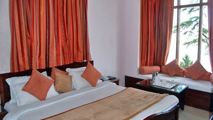 Imagen de la habitación del Hotel Majestic Oak Bush. Foto 17