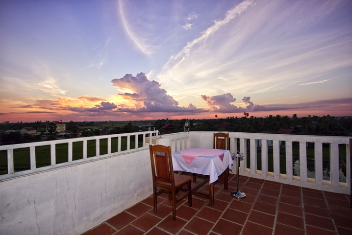 Imagen de los exteriores del Hotel Majestic Oriental. Foto 13