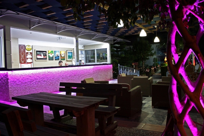 Imagen general del Hotel Majestic, &Ouml;l&uuml;deniz. Foto 13