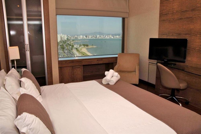 Imagen general del Hotel Majestic Palace, Florianópolis. Foto 8