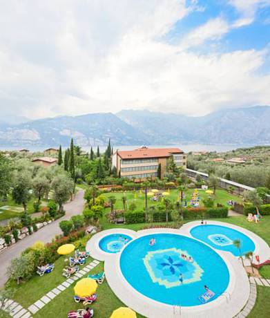 Imagen de la habitación del Hotel Majestic Palace, Malcesine. Foto 10