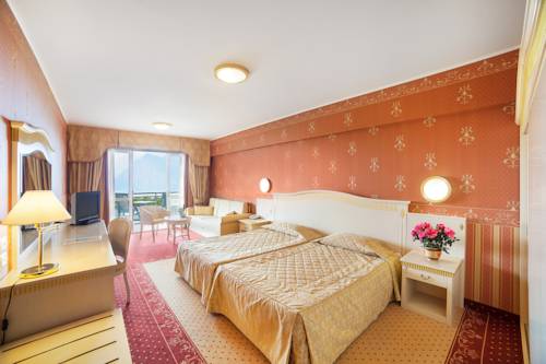 Imagen de la habitación del Hotel Majestic Palace, Malcesine. Foto 11