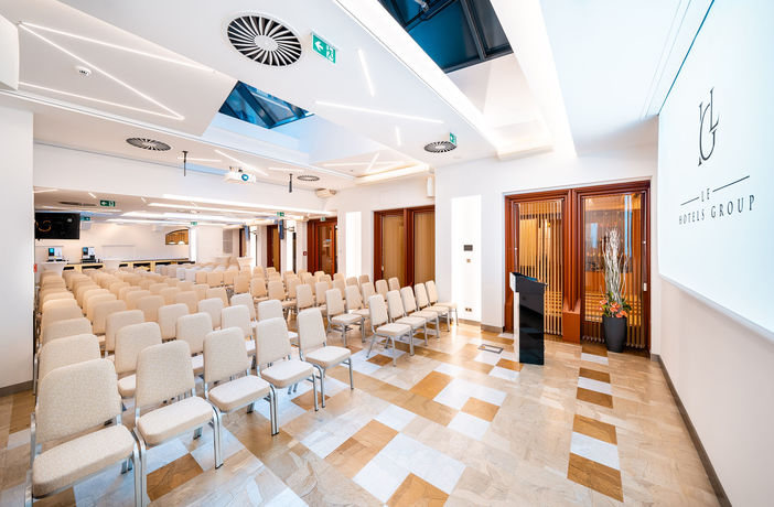 Imagen de los interiores del Hotel Majestic Plaza Prague. Foto 10