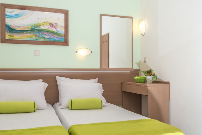 Imagen de la habitación del Hotel Majestic, Rodas. Foto 6