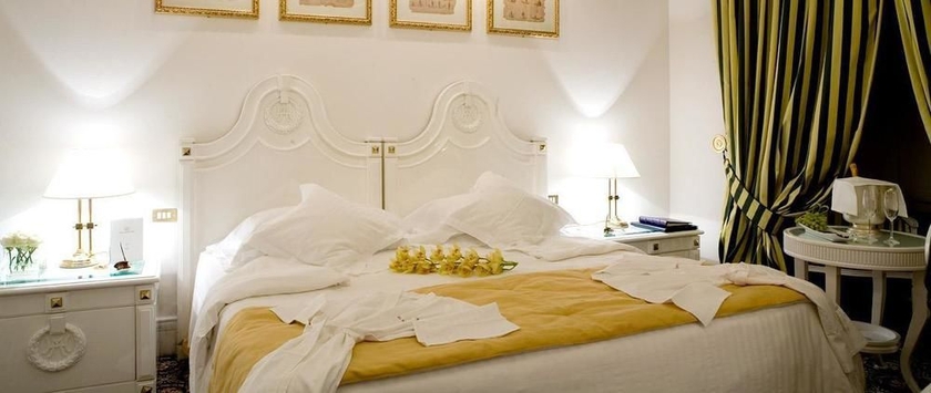 Imagen de la habitación del Hotel Majestic Rome. Foto 4